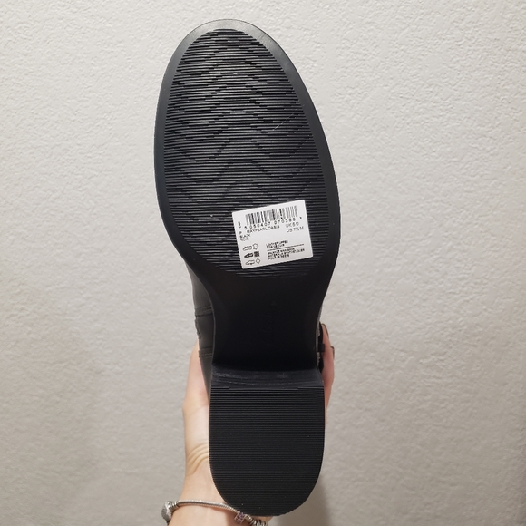 Clarks Black Noir Boots - Picture 4 of 5